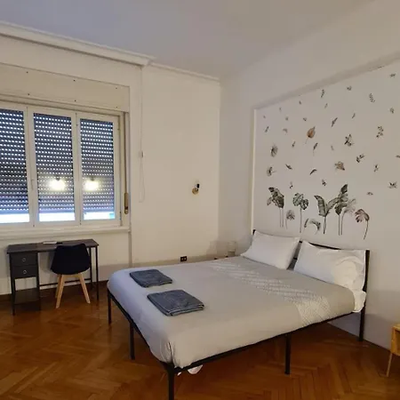Dock Bay Lodge Hostel * Triest
