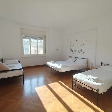 Dock Bay Lodge Hostel * Triest